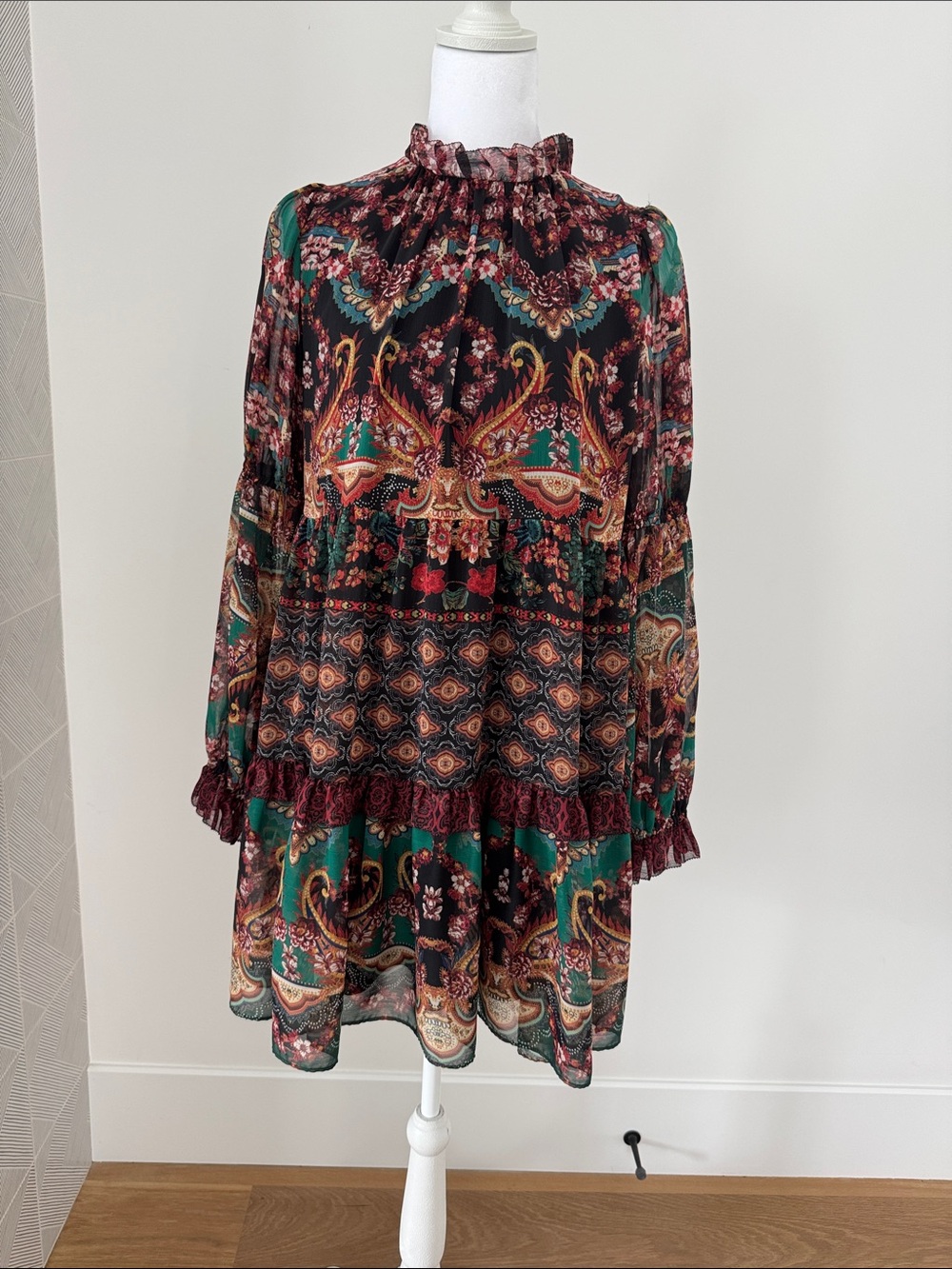 Alice + Olivia Boho Floral Paisley tiered dress